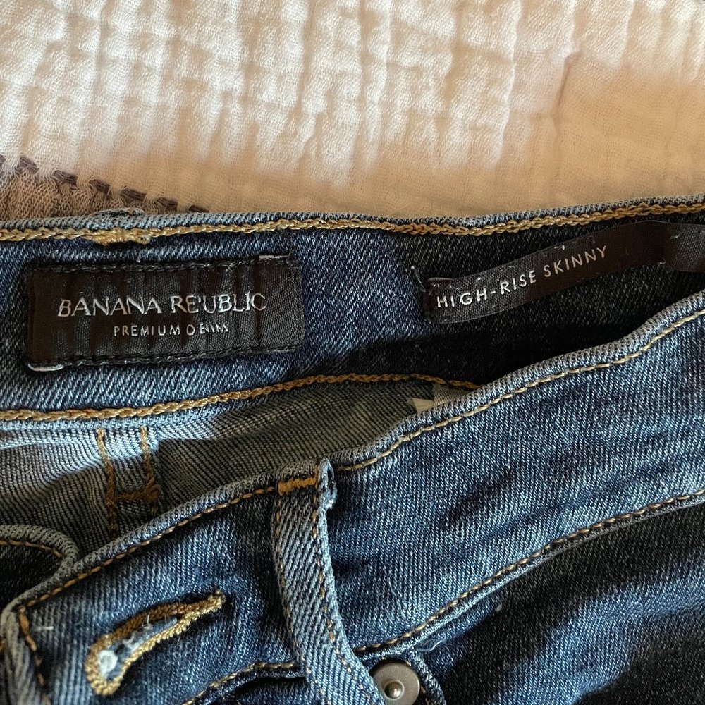 Size 25 Banana Republic High Rise Skinny Jean
